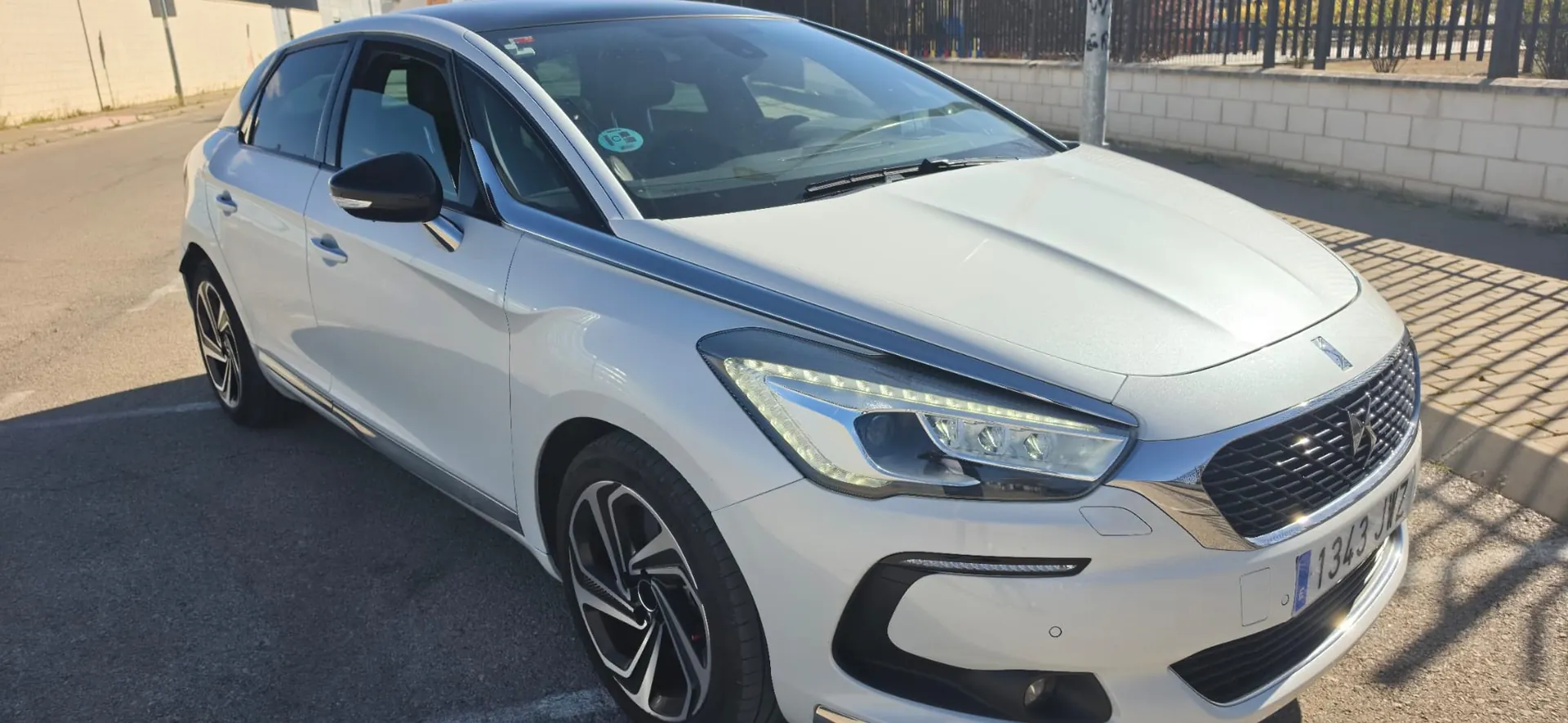 DS DS5 Blue HDI Sport 150 SyS 6v Style CITROEN DS 5 BlueHDI 150 SyS 6v Style Nuevo DS 5 BlueHDI 150 S&S 6v Style
