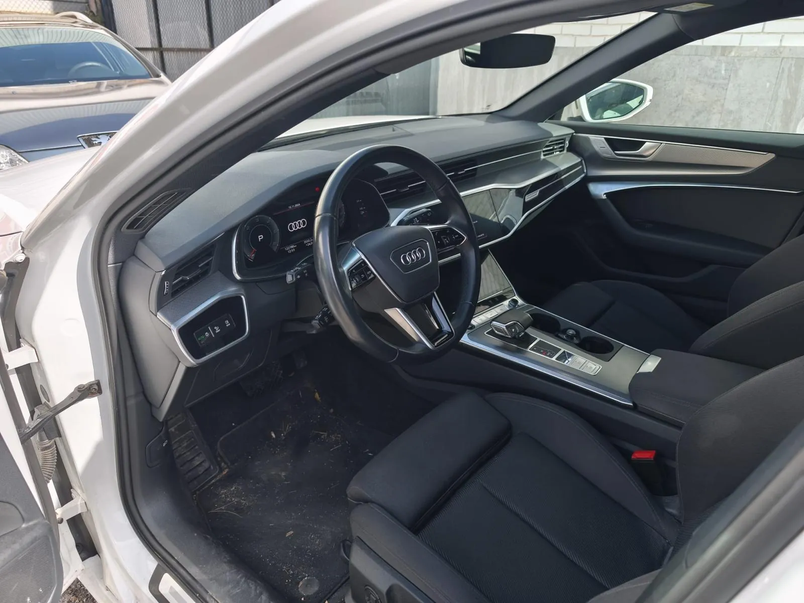 Audi A6 Audi A6 Avant Advanced 45 TFSI quattro-ultra 195 kW (265 CV) S tronic - AUTOS BEYSANT