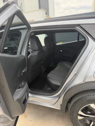 Peugeot 2008 Peugeot 2008 Allure Pack Puretech 130 SS EAT8 - AUTOS BEYSANT