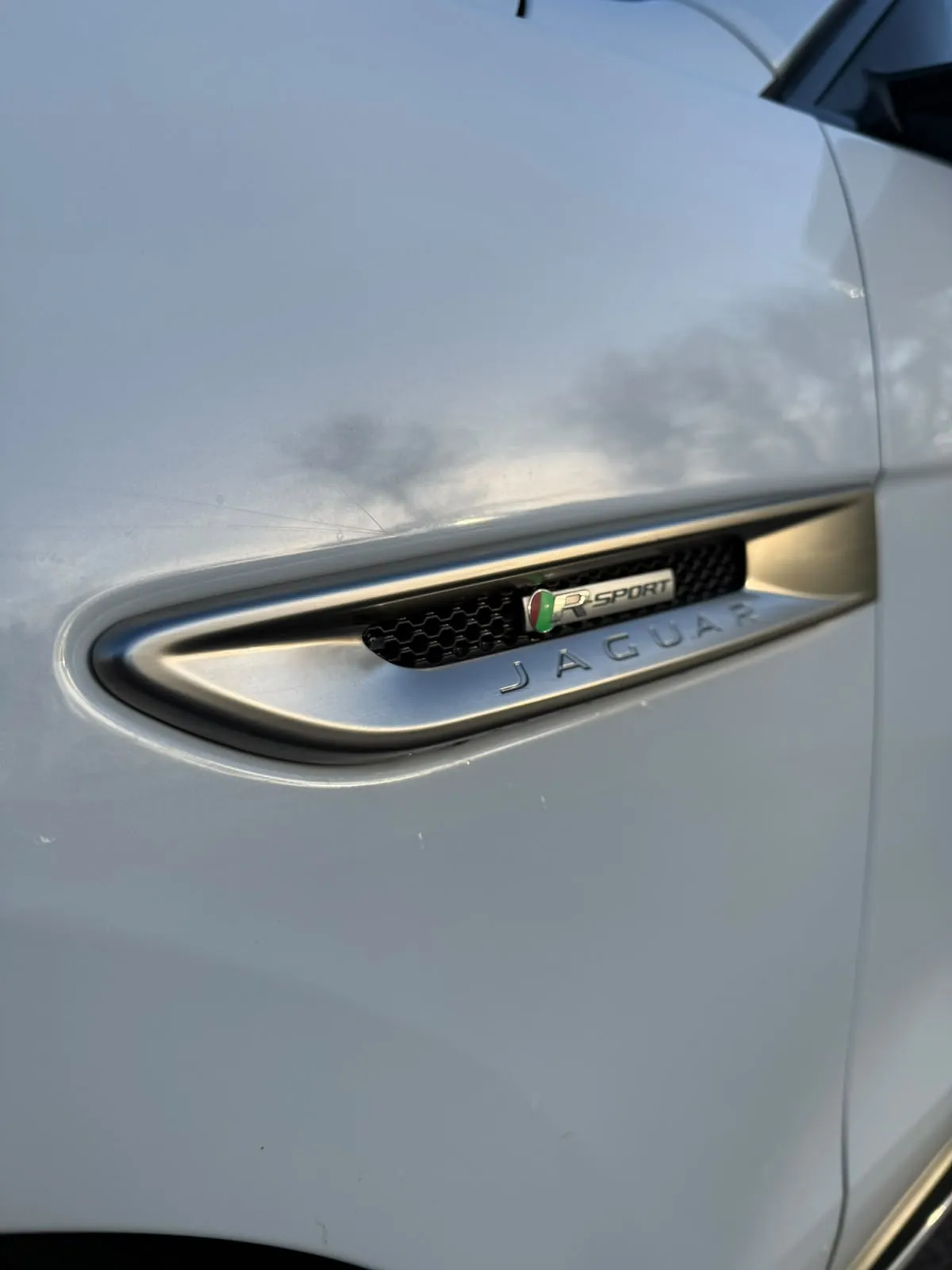 Jaguar F-Pace Jaguar F-PACE 2.0 i4D 120 kW (163 CV) RWD Prestige - AUTOS BEYSANT