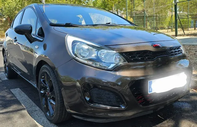 Kia Rio Kia Rio 1.4 CRDi WGT 90cv Concept - AUTOS BEYSANT